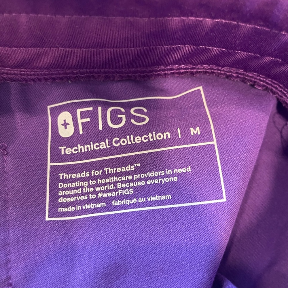 FIGS size medium scrubs